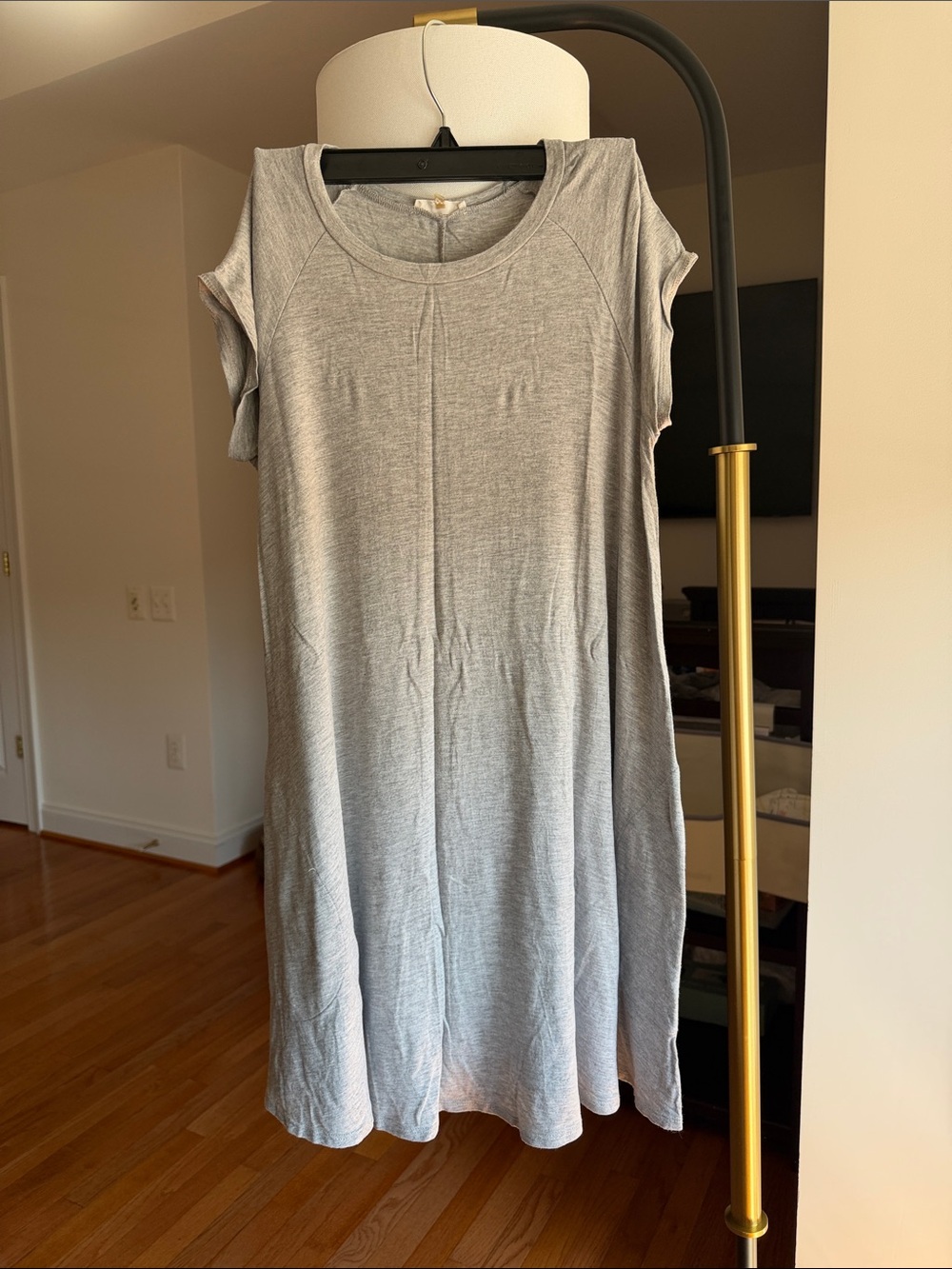 Casual Short-Sleeve Gray Swing Dress